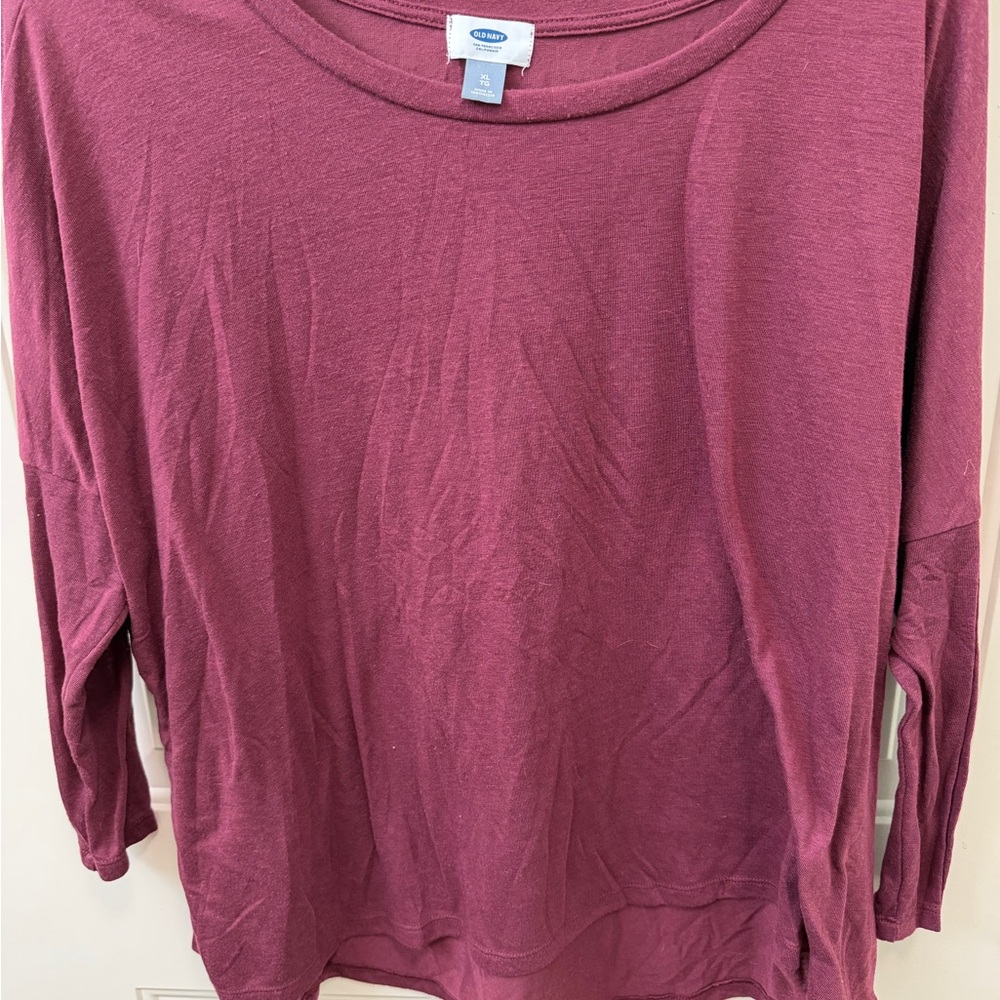 Old Navy Women's Long Sleeve Burgundy Top